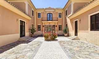 For Sale: Classic Villa at Golf Resort in Benahavís – Marbella 9