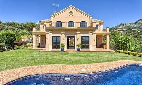 For Sale: Classic Villa at Golf Resort in Benahavís – Marbella 