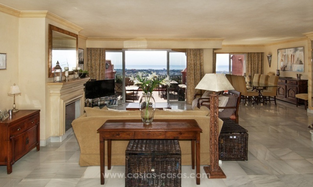 Panoramic Sea View 3 Bed Penthouse Apartment for Sale in Marbella - Benahavis 6