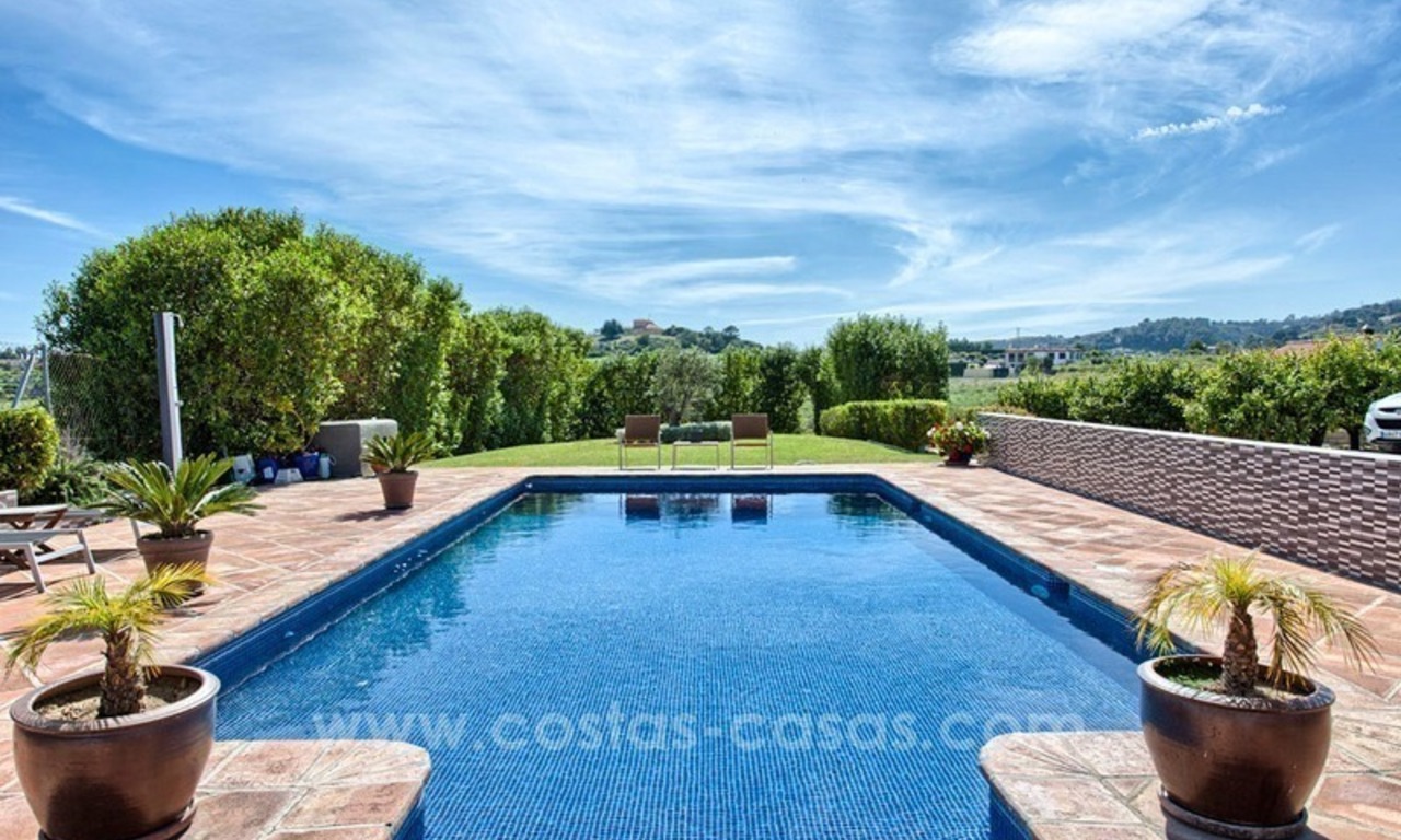 Lovely fully renovated villa - finca for sale in Estepona, Costa del Sol 2