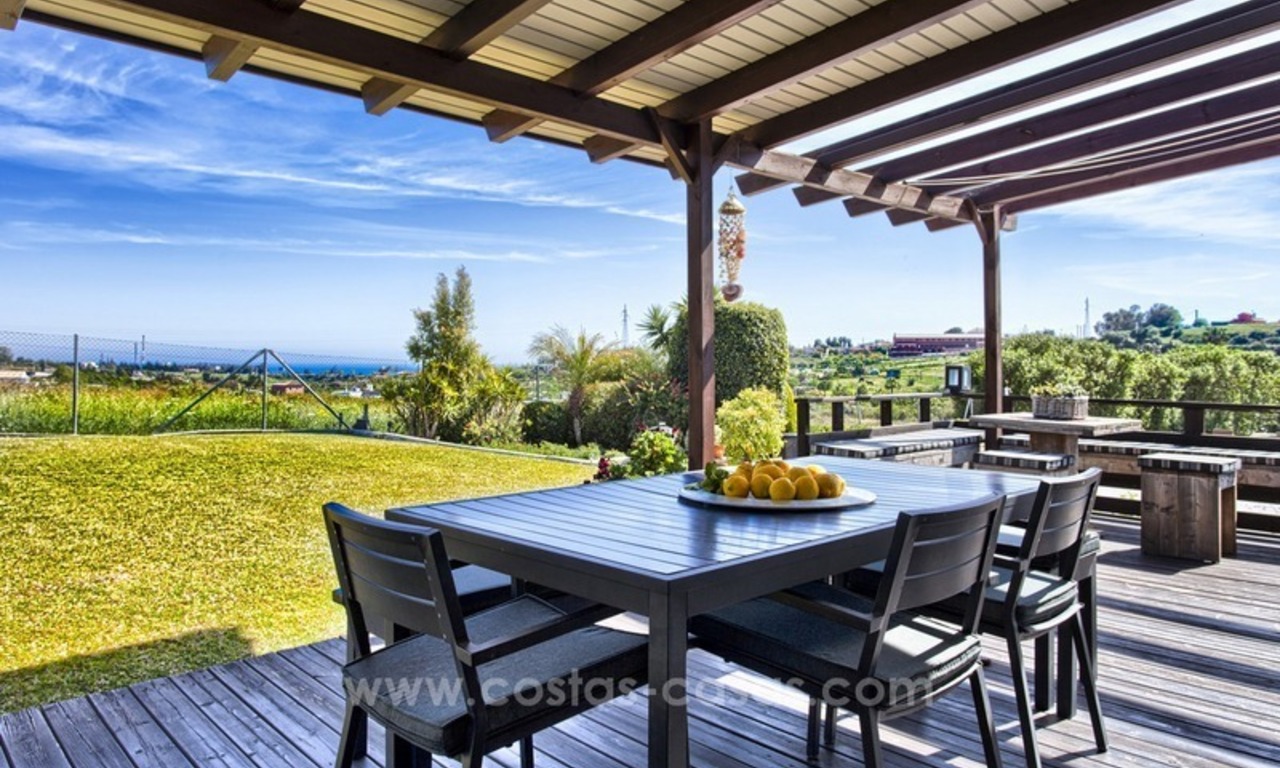 Lovely fully renovated villa - finca for sale in Estepona, Costa del Sol 6