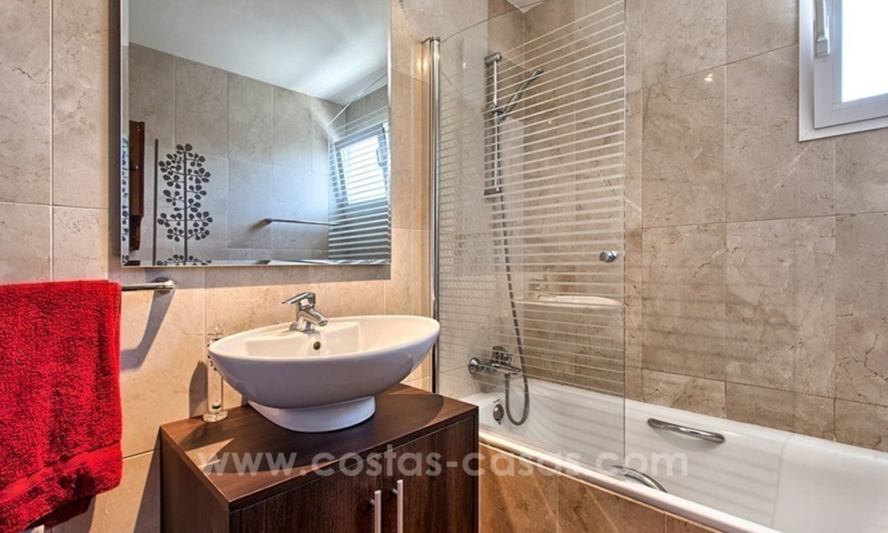 Lovely fully renovated villa - finca for sale in Estepona, Costa del Sol 18