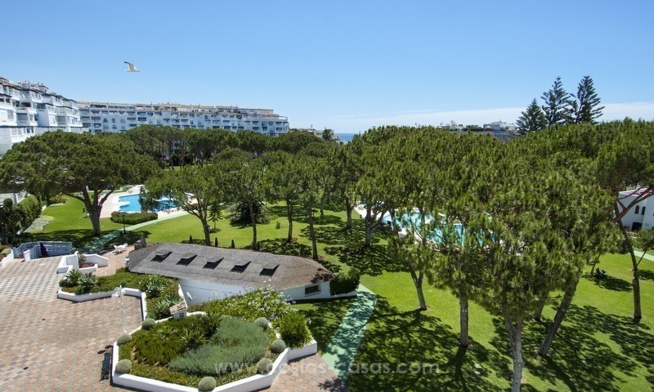 Front Line Beach Puerto Banus for Sale in Playas del Duque: Totally Refurbished Super Luxury Sea View Apartment 27
