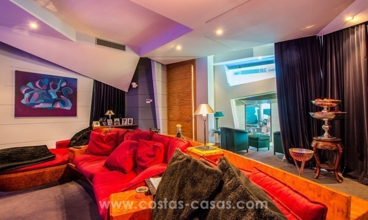 Ultra modern villa for sale at golf course - Marbella 19