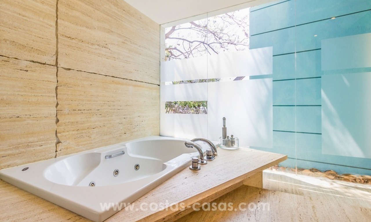 Ultra modern villa for sale at golf course - Marbella 30