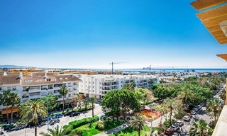 Large corner penthouse for sale with sea and mountain views in the heart of San Pedro, Marbella 3