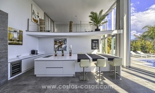 Stunning Modern Villa for sale in Nueva Andalucia, Marbella - Benahavis 17