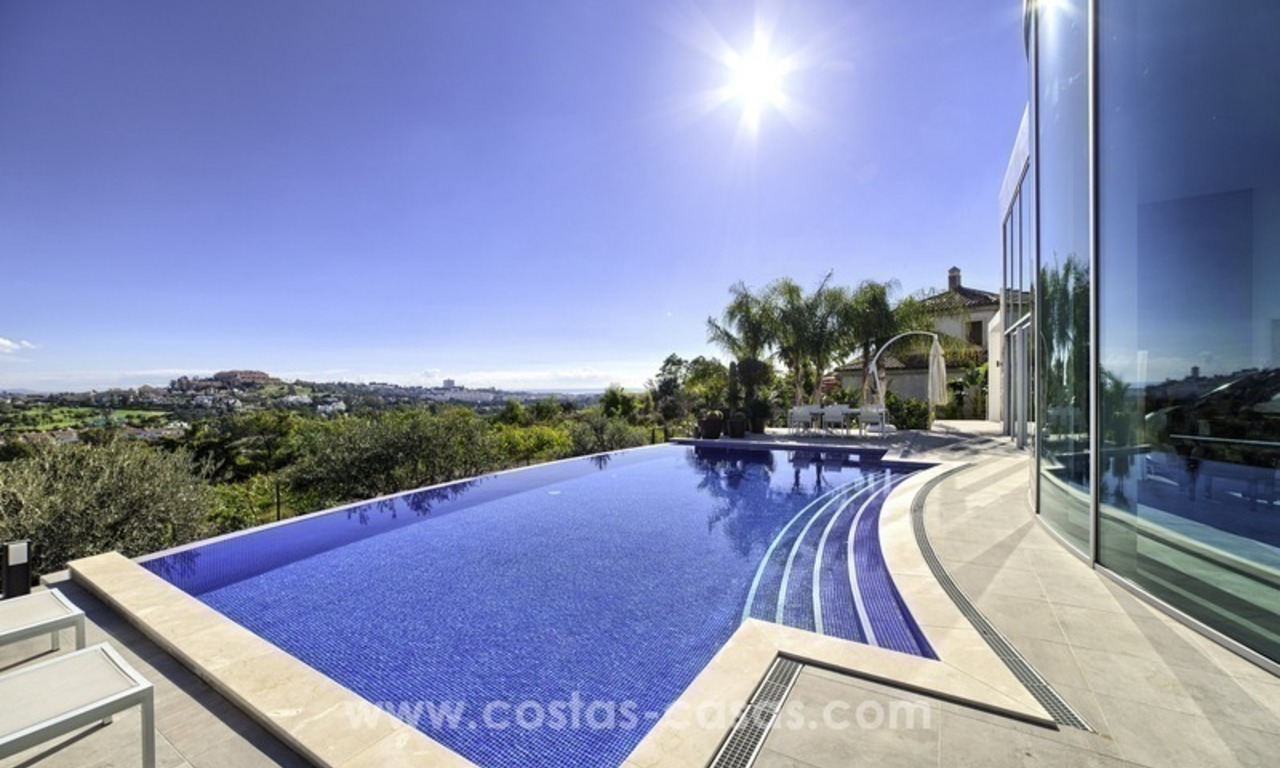 Stunning Modern Villa for sale in Nueva Andalucia, Marbella - Benahavis 3