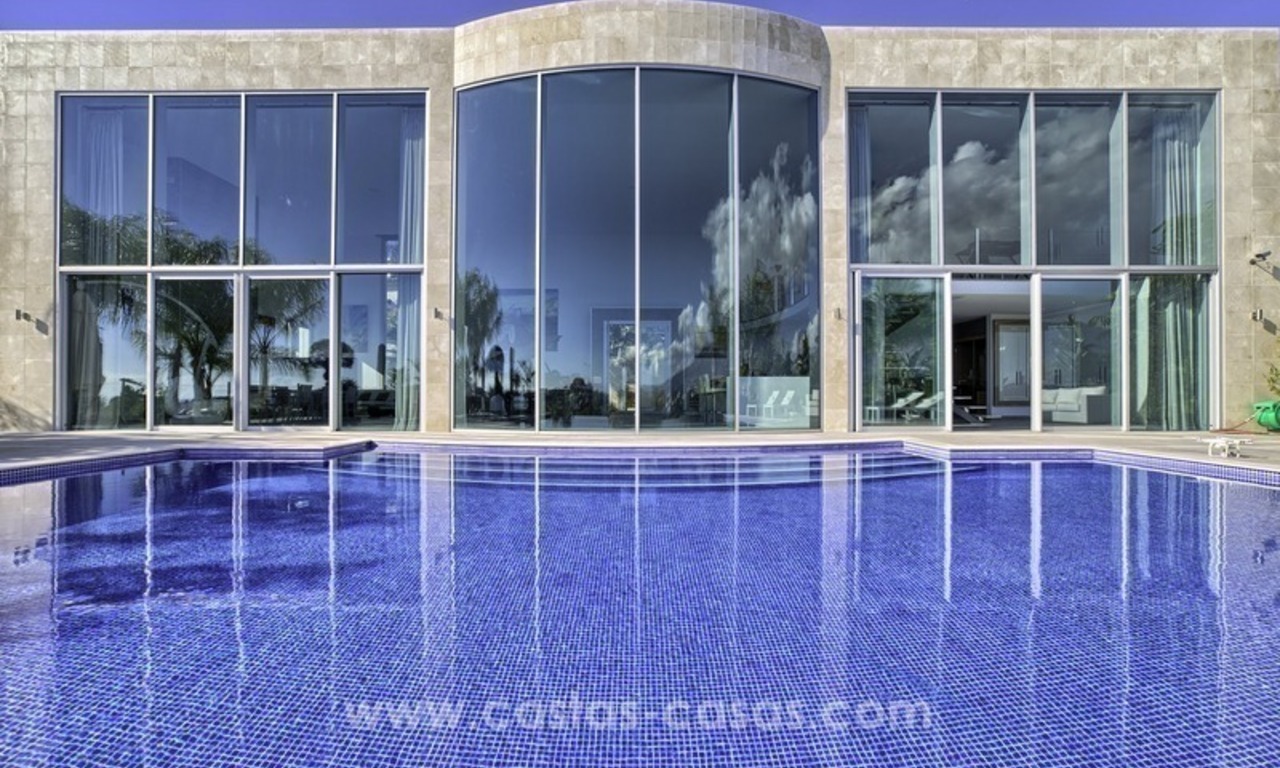 Stunning Modern Villa for sale in Nueva Andalucia, Marbella - Benahavis 5