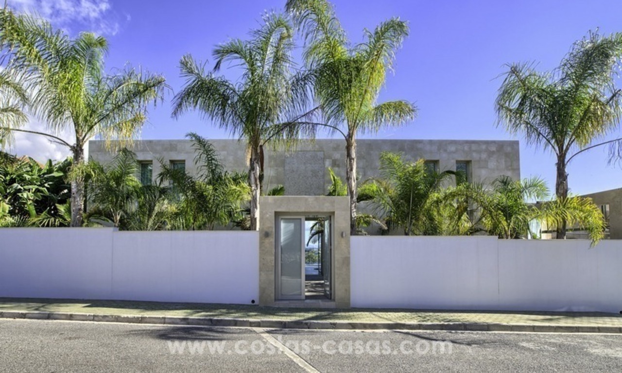 Stunning Modern Villa for sale in Nueva Andalucia, Marbella - Benahavis 7