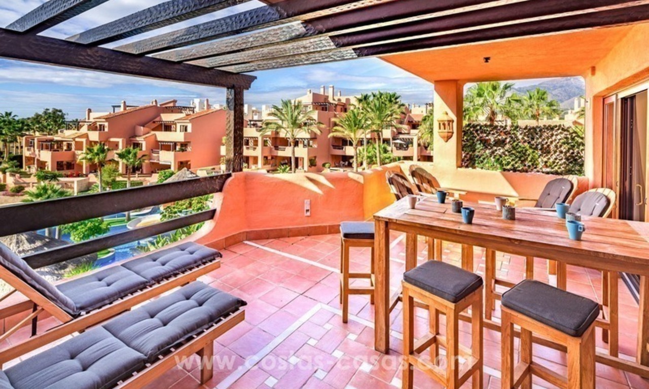 Frontline beach penthouse for sale on the New Golden Mile, Marbella 5