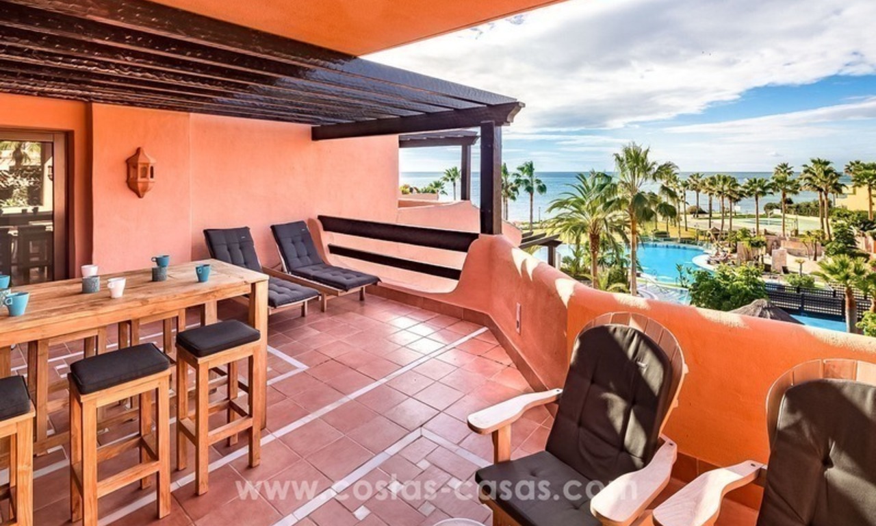 Frontline beach penthouse for sale on the New Golden Mile, Marbella 6
