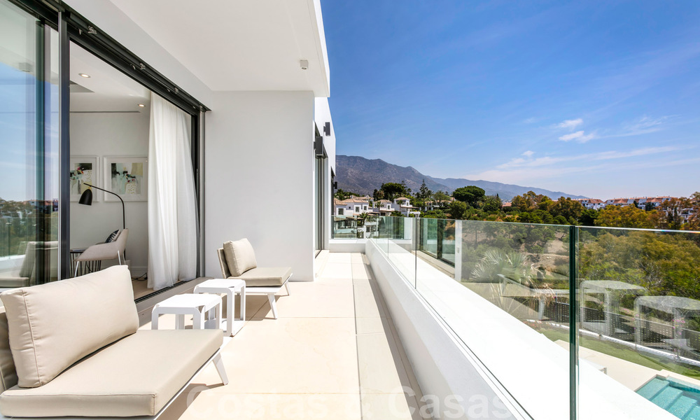 SOLD. Opportunity! Last villa! Brand New modern Villa for sale on the Golden Mile, Marbella. In a gated and secure complex. Special discount! 30197