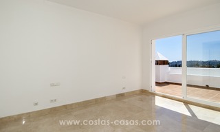 Fabulous 3 Bed Penthouse in Nueva Andalucia, Marbella 16