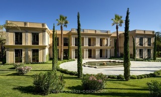 Unique palatial mansion for sale on the Golden Mile, Marbella. Incredible price reduction! 2