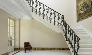 Unique palatial mansion for sale on the Golden Mile, Marbella. Incredible price reduction! 18