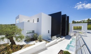 Modern Designer Villa Recently constructed for sale in Nueva Andalucía, Marbella 7
