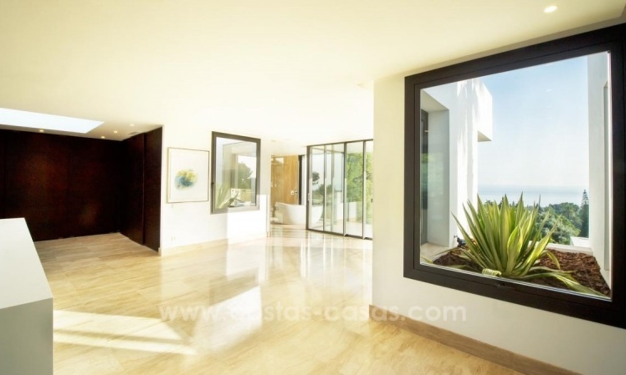 Modern newly built contemporary villa for sale on the Golden Mile, Sierra Blanca, Marbella 8