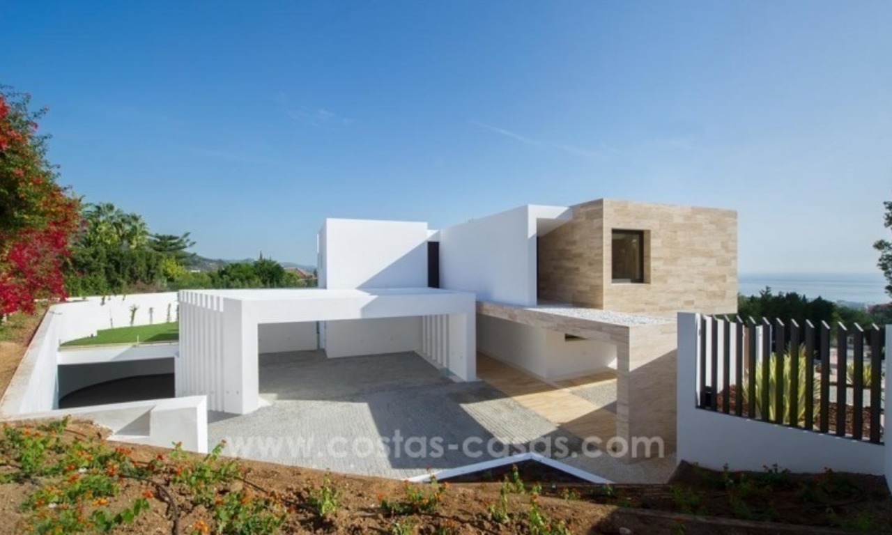 Modern newly built contemporary villa for sale on the Golden Mile, Sierra Blanca, Marbella 14