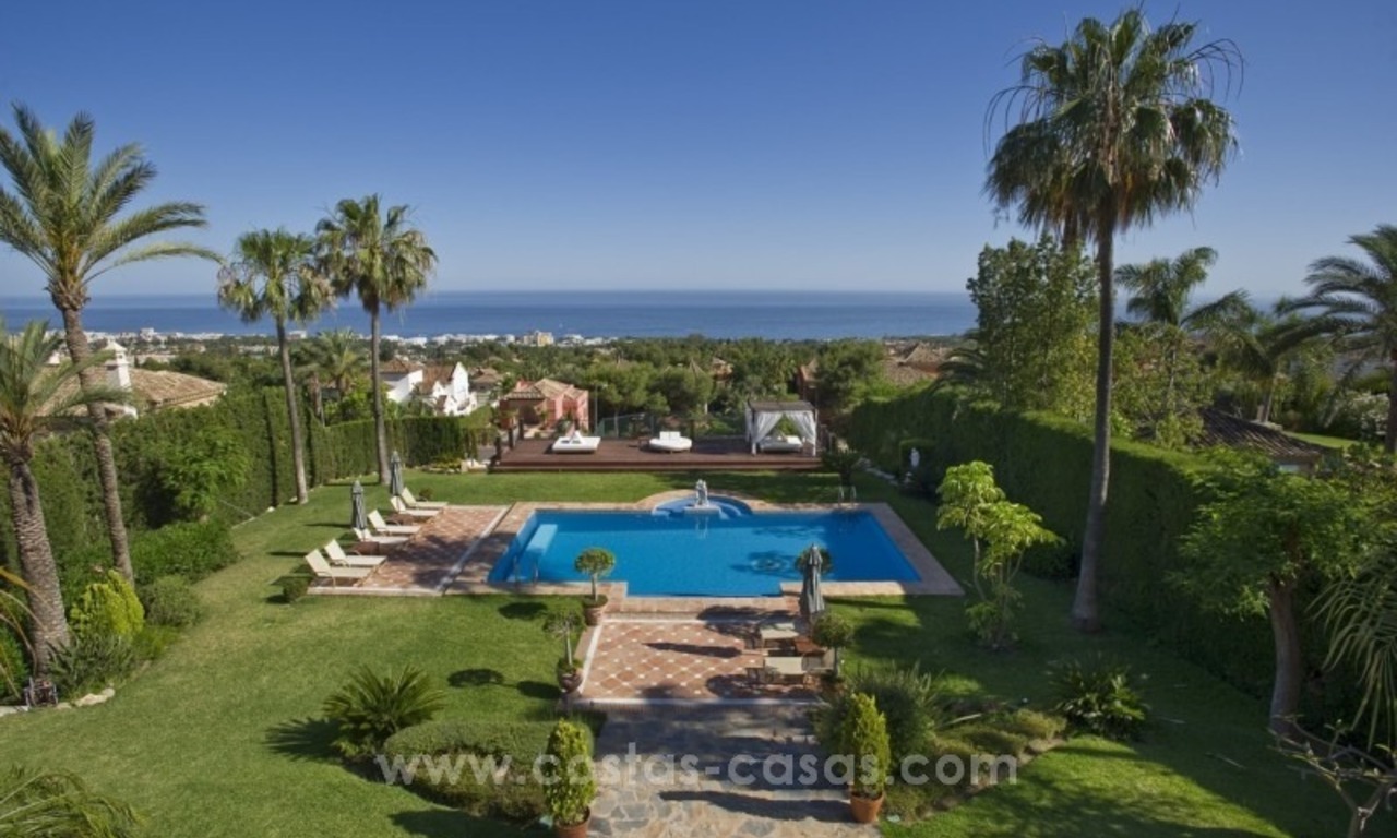 For sale in Marbella: Superb Sierra Blanca Villa with Guest Villa & Tennis Court 2