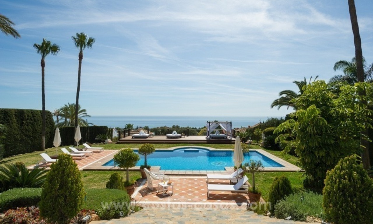 For sale in Marbella: Superb Sierra Blanca Villa with Guest Villa & Tennis Court 3