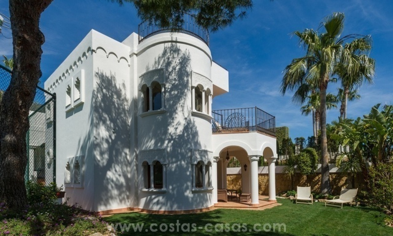 For sale in Marbella: Superb Sierra Blanca Villa with Guest Villa & Tennis Court 4