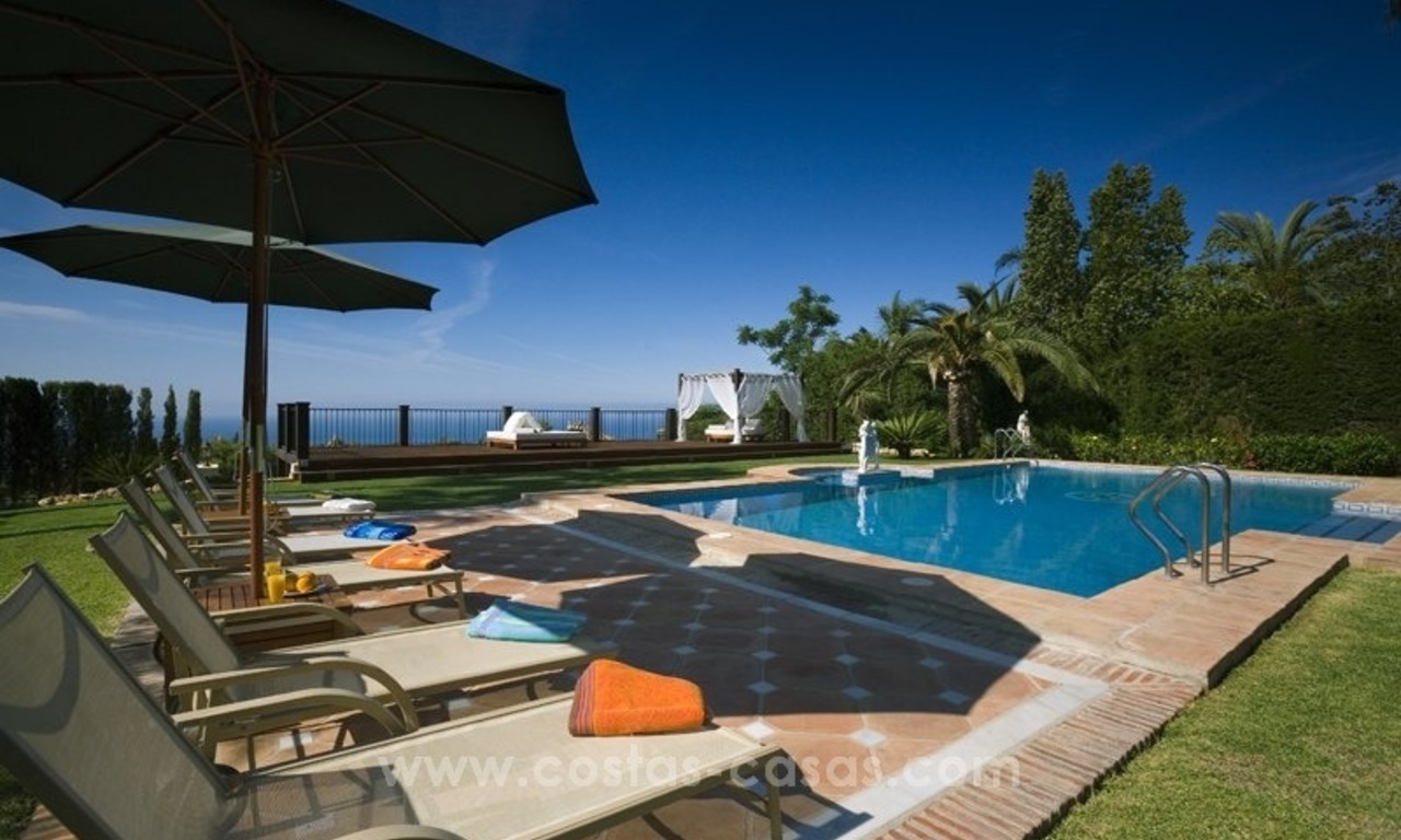 For sale in Marbella: Superb Sierra Blanca Villa with Guest Villa & Tennis Court 10