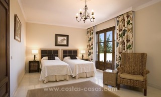 For sale in Marbella: Superb Sierra Blanca Villa with Guest Villa & Tennis Court 35