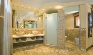 For sale in Marbella: Superb Sierra Blanca Villa with Guest Villa & Tennis Court 39