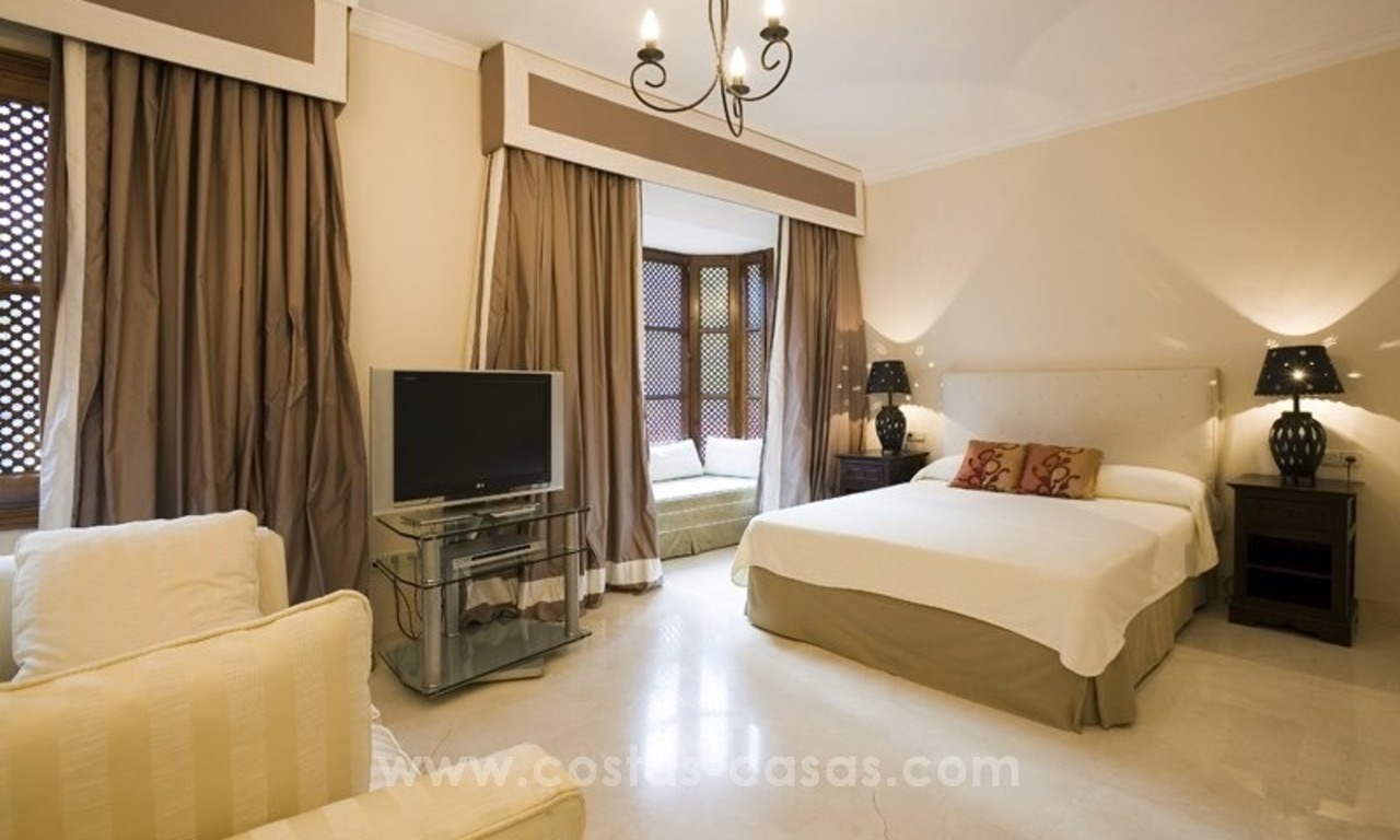 For sale in Marbella: Superb Sierra Blanca Villa with Guest Villa & Tennis Court 45