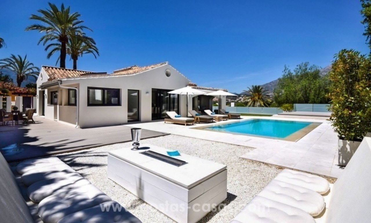 Front Line Golf Refurbished Villa for sale in Los Naranjos Golf, Nueva Andalucía, Marbella 1
