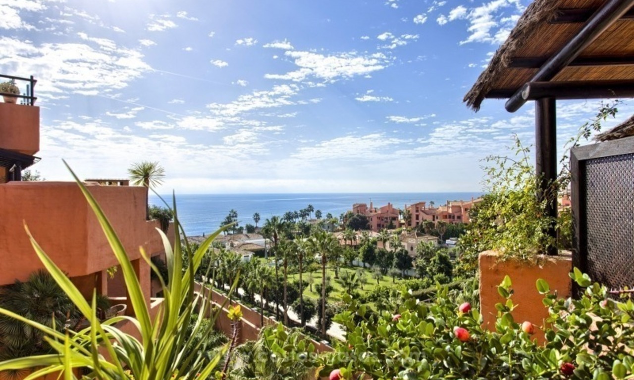 Apartment for sale with sea views in the private Wing of the hotel Kempinski, Estepona - Marbella 2