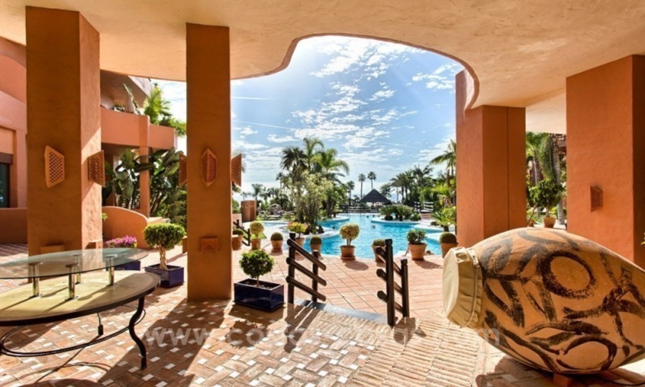 Apartment for sale with sea views in the private Wing of the hotel Kempinski, Estepona - Marbella 4