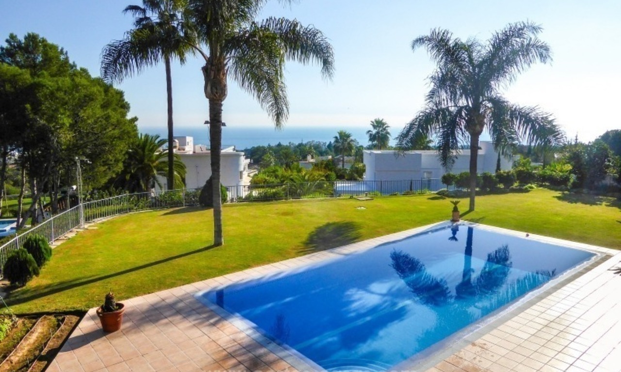  Fabulous Sea View Villa for sale in Altos Reales, Golden Mile, Marbella 3