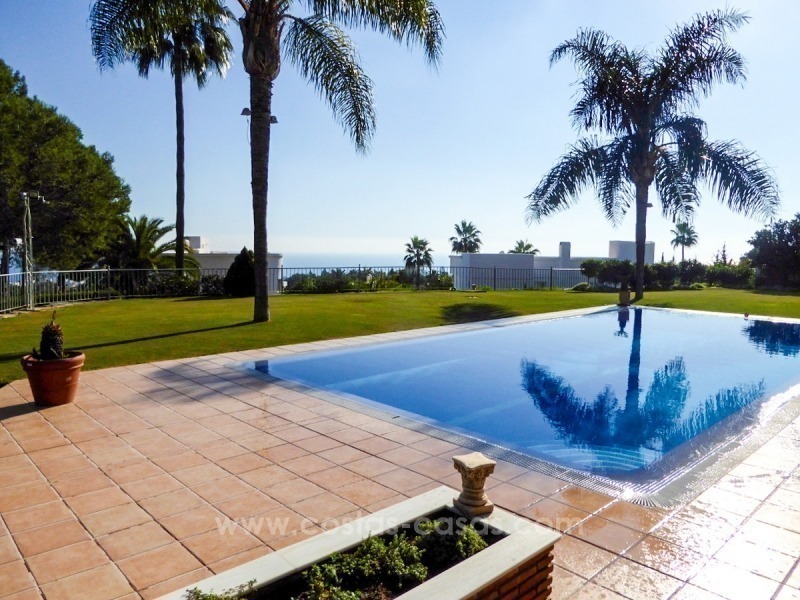  Fabulous Sea View Villa for sale in Altos Reales, Golden Mile, Marbella