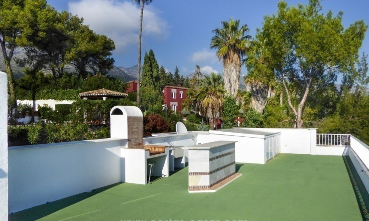  Fabulous Sea View Villa for sale in Altos Reales, Golden Mile, Marbella 23