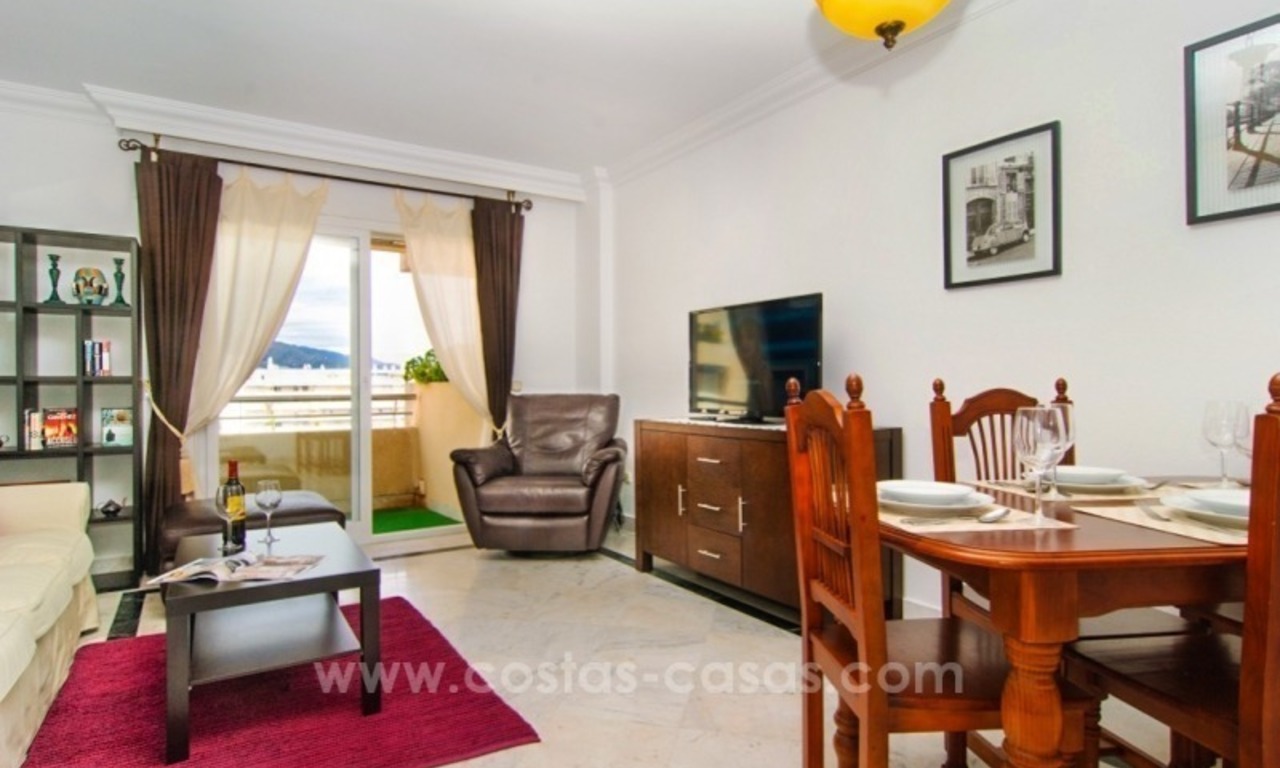 Fabulous Apartment With Sea Views for sale in Central Puerto Banus, Marbella 9