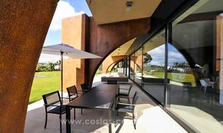 Ultra Modern Designer Villa for sale in Benahavis - Marbella 11