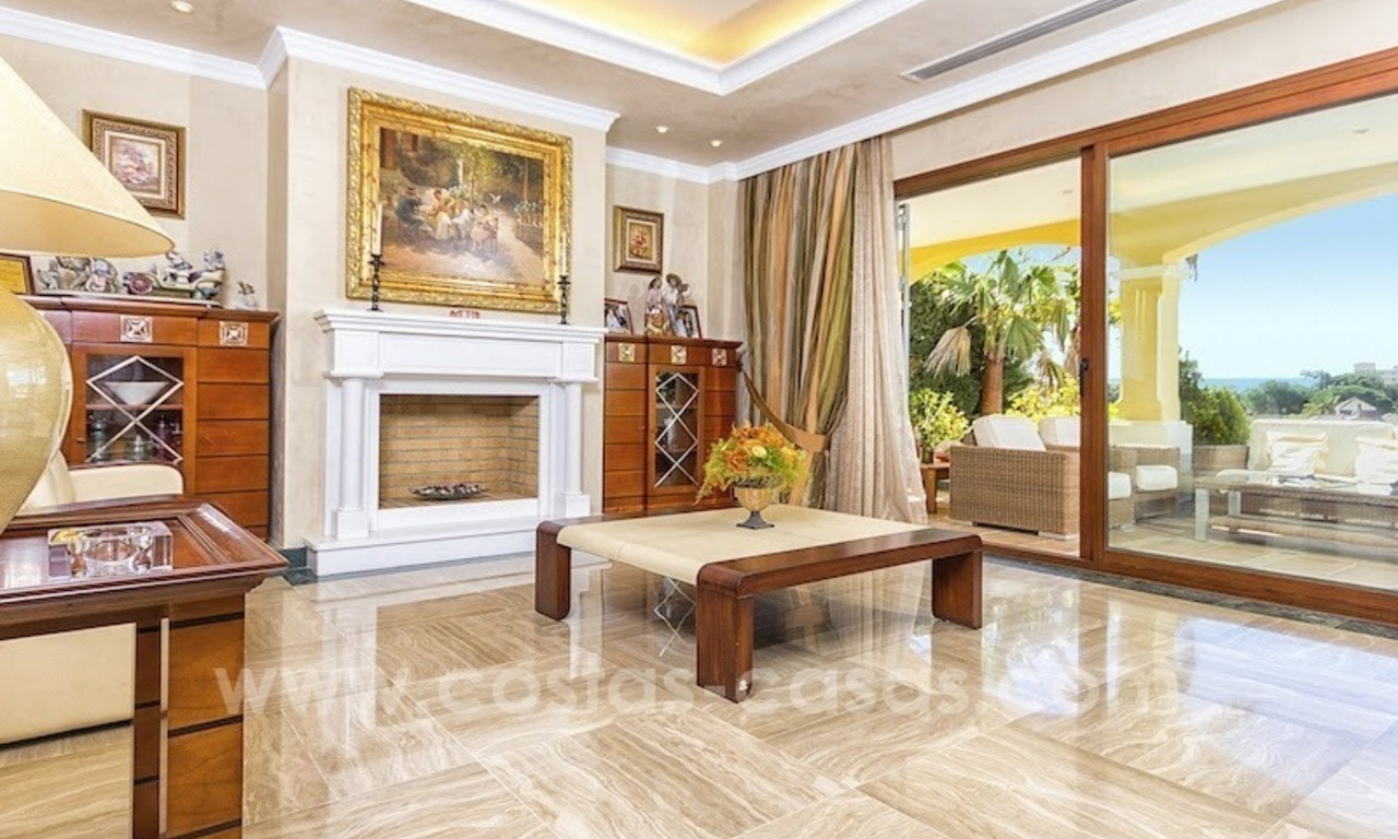 Beautiful and luxurious Villa for sale - Marbella East 19