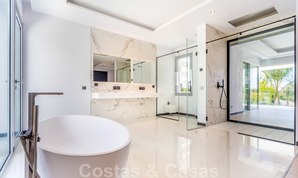 Modern second line Beach designer villa for sale in Guadalmin Baja, Marbella 29022