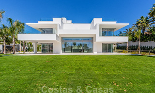 Modern second line Beach designer villa for sale in Guadalmin Baja, Marbella 29024 