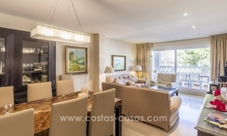 Penthouse apartment in first line beach for sale, on the Golden Mile of Marbella with 5-bedrooms 8