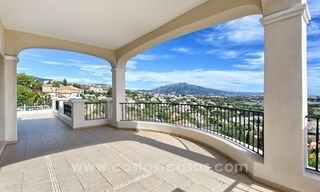 Villa with Panoramic views on the New Golden Mile, Marbella - Estepona 8