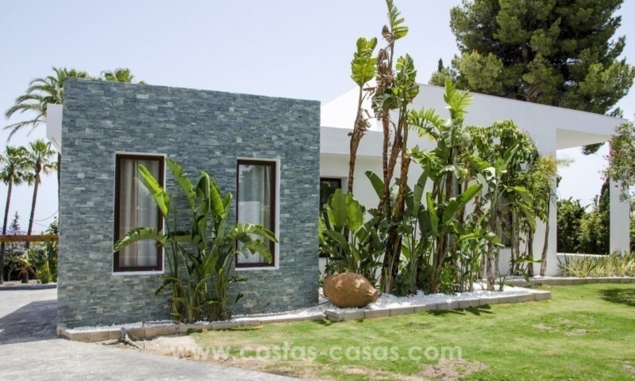 Renovated Modern villa for sale on the Golden Mile, Marbella 12
