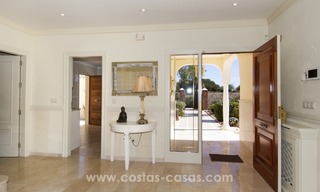 Immaculate second line beach villa for sale with sea views in Marbella East 10