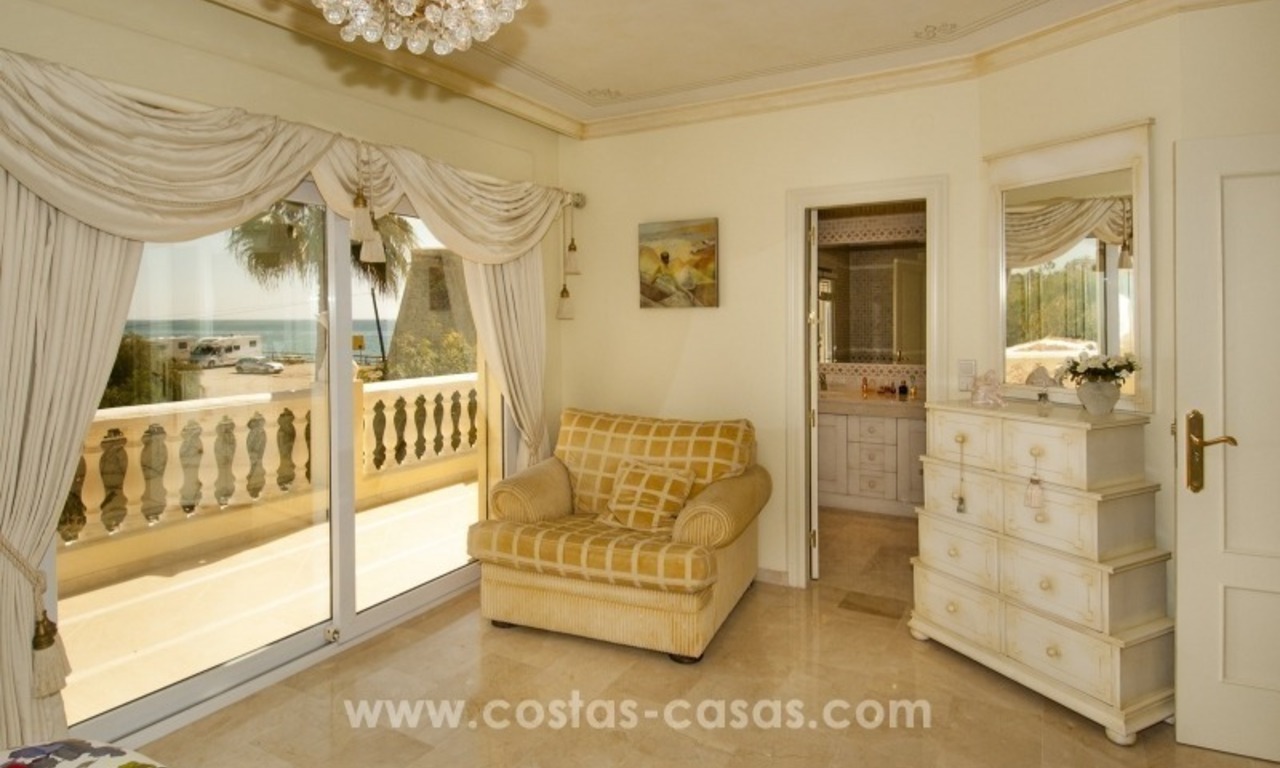Immaculate second line beach villa for sale with sea views in Marbella East 26