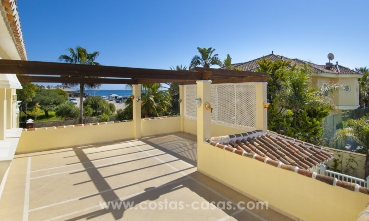 Immaculate second line beach villa for sale with sea views in Marbella East 31