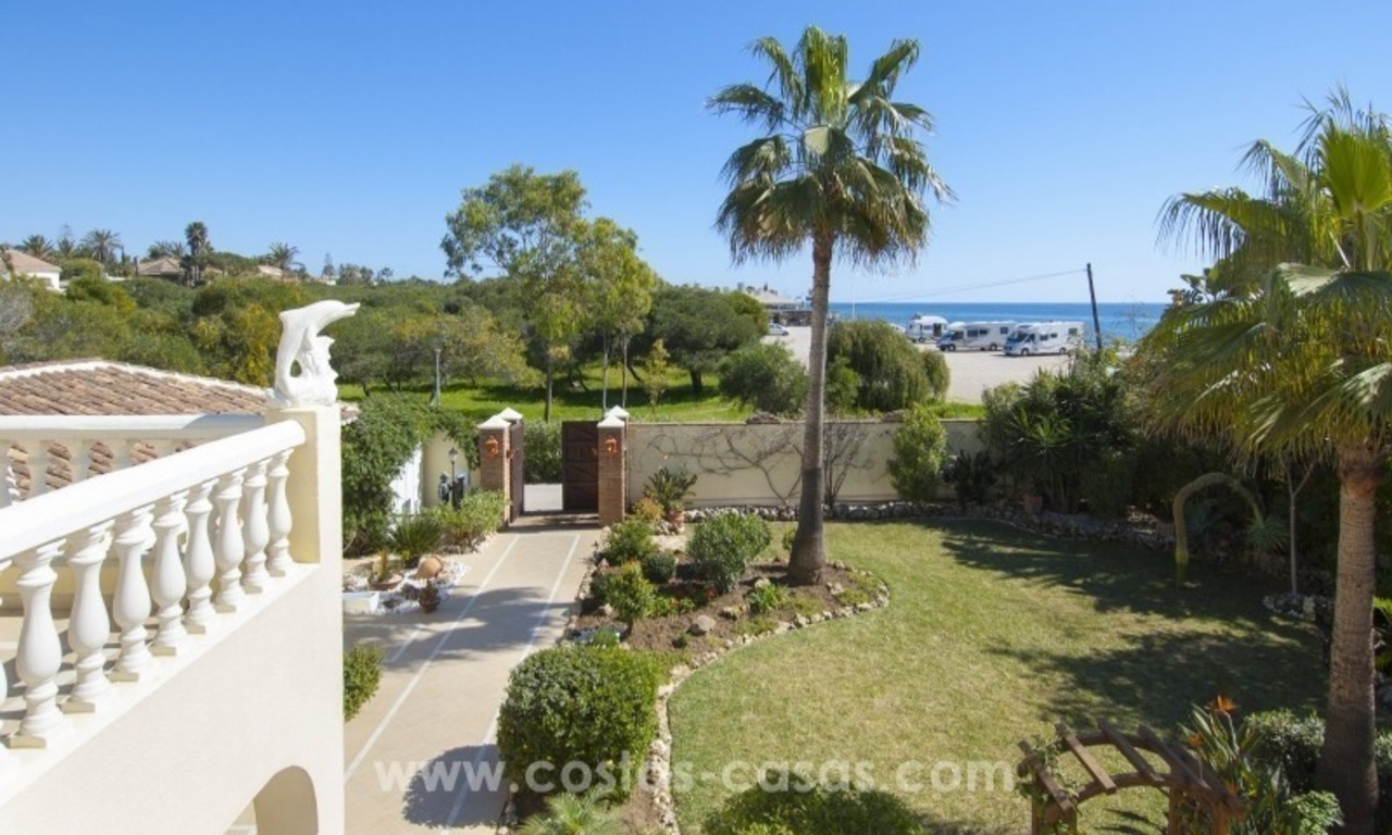 Immaculate second line beach villa for sale with sea views in Marbella East 35