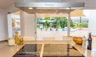 Very private renovated villa for sale on the New Golden Mile, Marbella - Estepona 19