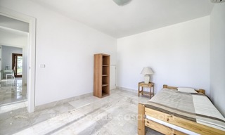 Contemporary renovated villa for sale, New Golden Mile, Marbella - Estepona 23